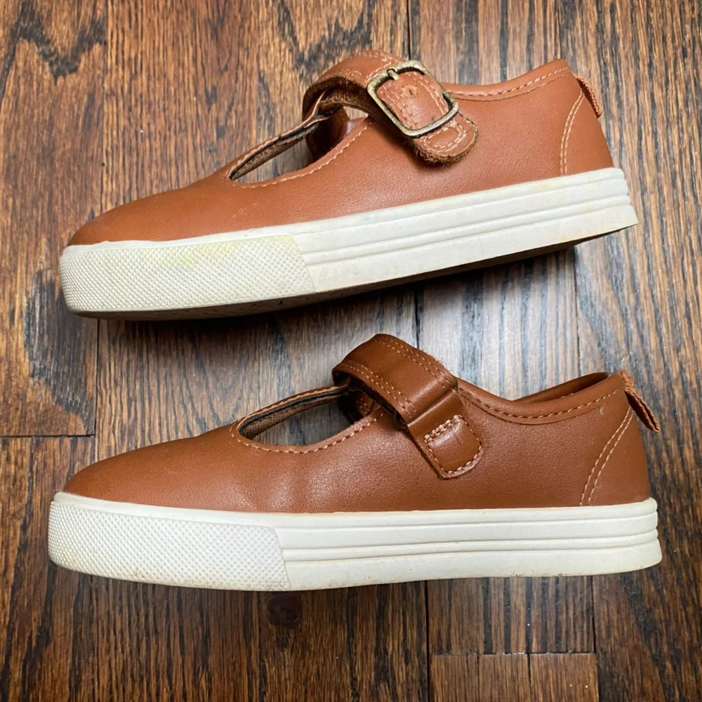 OshKosh B'gosh- Kids' Brown Faux Leather Mary Jane Shoes toddler girl USED